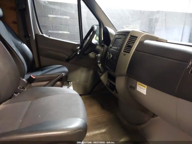 2018 MERCEDES-BENZ SPRINTER 2500 WD3PE8CD6JP594965 Photo 4