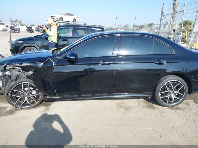 W1KZF8DB1MB001593 Mercedes-Benz m264