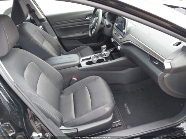 1N4BL4DVXRN363800 Nissan Altima Sv Fwd