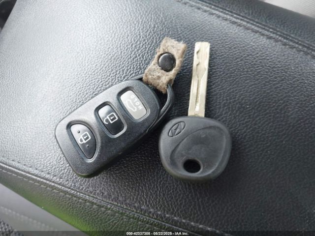 5NPEB4AC2EH926233 Hyundai SONATA GLS