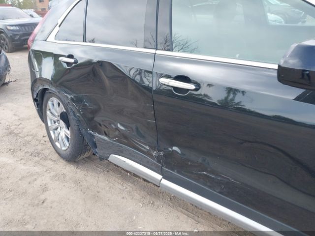 2020 CADILLAC XT4 1GYFZDR4XLF081159 Photo 5