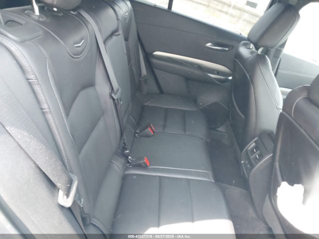 2020 CADILLAC XT4 1GYFZDR4XLF081159 Photo 7
