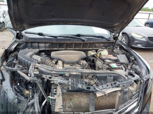 2018 CADILLAC XT5 1GYKNBRS8JZ185514 Photo 9