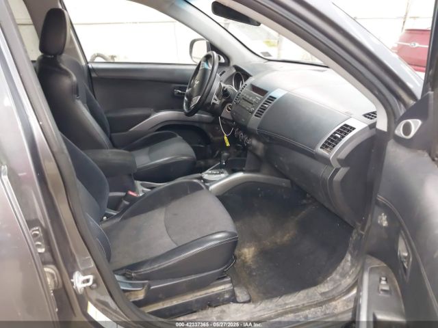 2011 MITSUBISHI OUTLANDER JA4JT3AWXBU007978 Photo 4