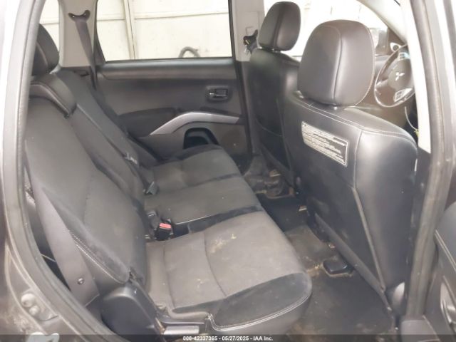 2011 MITSUBISHI OUTLANDER JA4JT3AWXBU007978 Photo 7