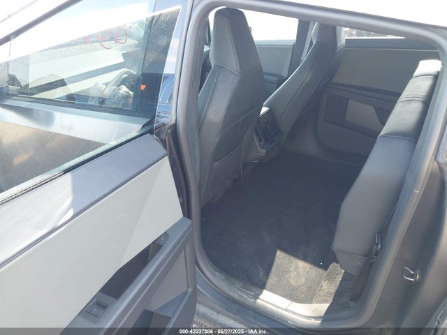 2024 TESLA CYBERTRUCK 7G2CEHED0RA028981 Photo 7