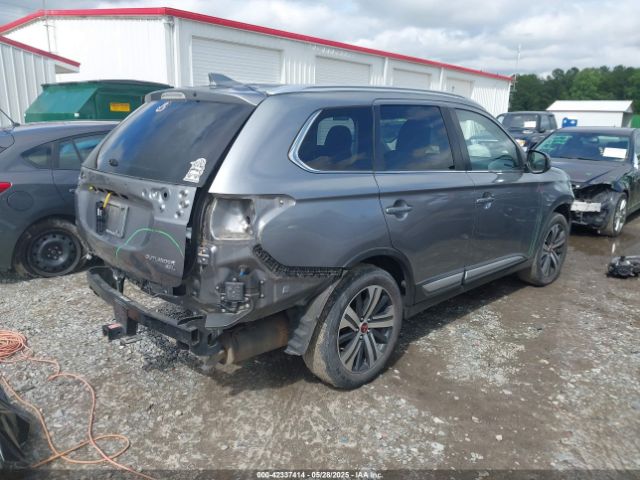 2017 MITSUBISHI OUTLANDER JA4AD3A35HZ057699 Photo 3