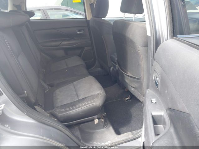 2017 MITSUBISHI OUTLANDER JA4AD3A35HZ057699 Photo 7