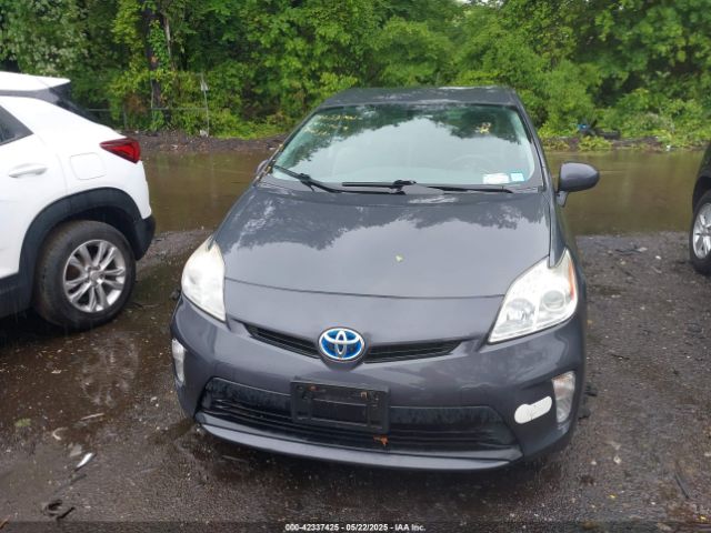 JTDKN3DU2E0376375 Toyota Prius Five/four/three/two
