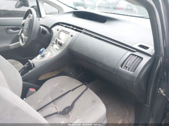 JTDKN3DU2E0376375 Toyota Prius Five/four/three/two