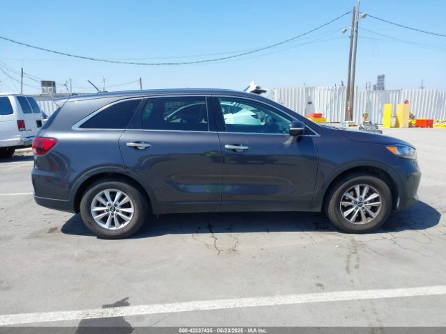 5XYPG4A38KG536055 KIA Sorento 2.4l Lx