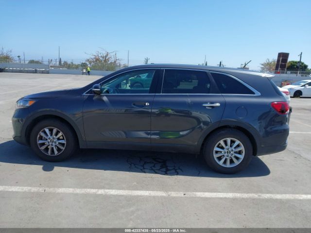 5XYPG4A38KG536055 KIA Sorento 2.4l Lx