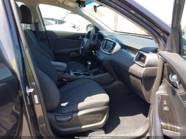 5XYPG4A38KG536055 KIA Sorento 2.4l Lx