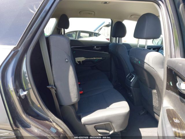 5XYPG4A38KG536055 KIA Sorento 2.4l Lx