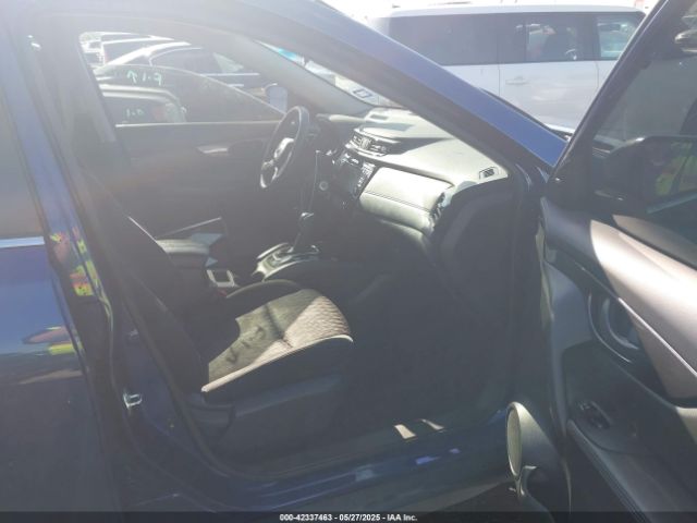 2020 NISSAN ROGUE 5N1AT2MT3LC733248 Photo 4
