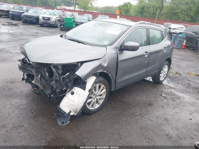 JN1BJ1BWXMW668701 Nissan Rogue Sport Sv Awd Xtronic Cvt