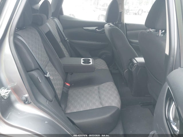 JN1BJ1BWXMW668701 Nissan Rogue Sport Sv Awd Xtronic Cvt