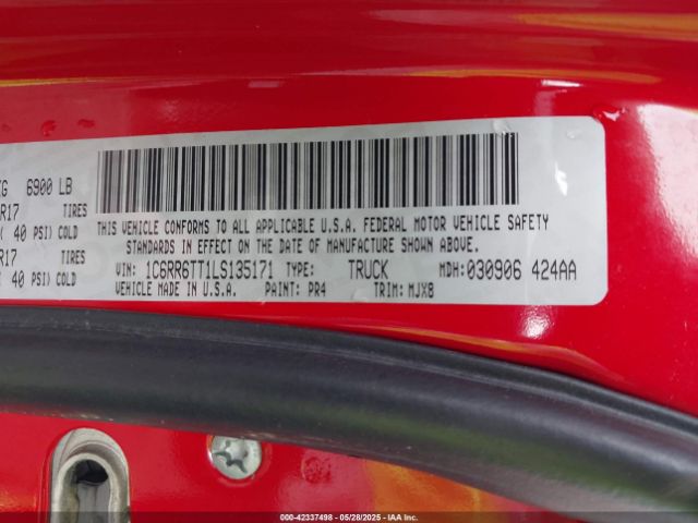1C6RR6TT1LS135171 RAM 1500 Classic Slt  4x2 6'4 Box