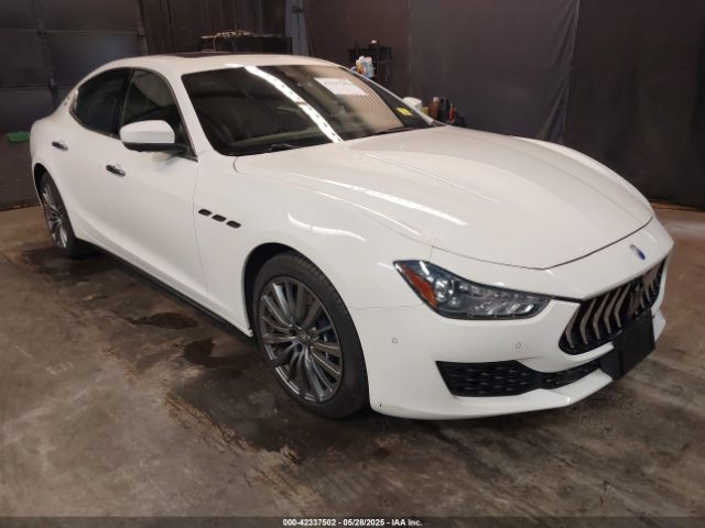 2020 MASERATI GHIBLI ZAM57YTAXL1354588