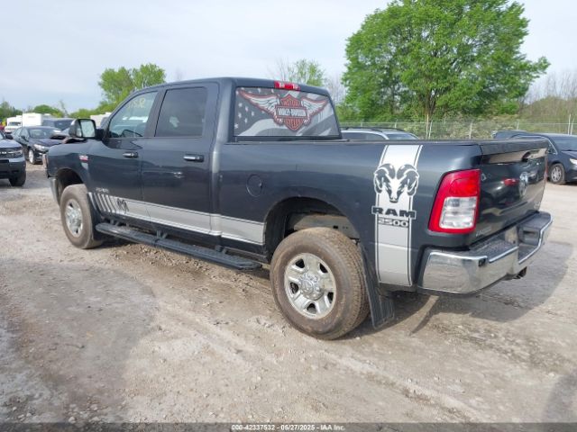 3C6UR5DJ8KG519486 RAM 2500 Big Horn  4x4 6'4 Box
