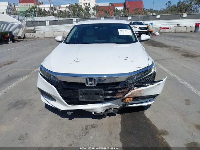 1HGCV1F18JA256047 Honda ACCORD LX