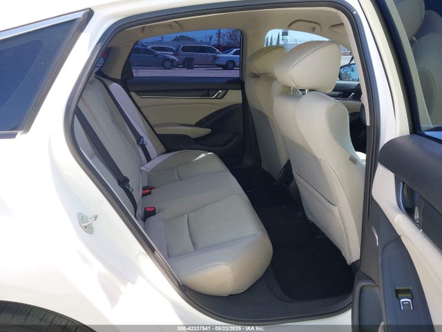1HGCV1F18JA256047 Honda ACCORD LX