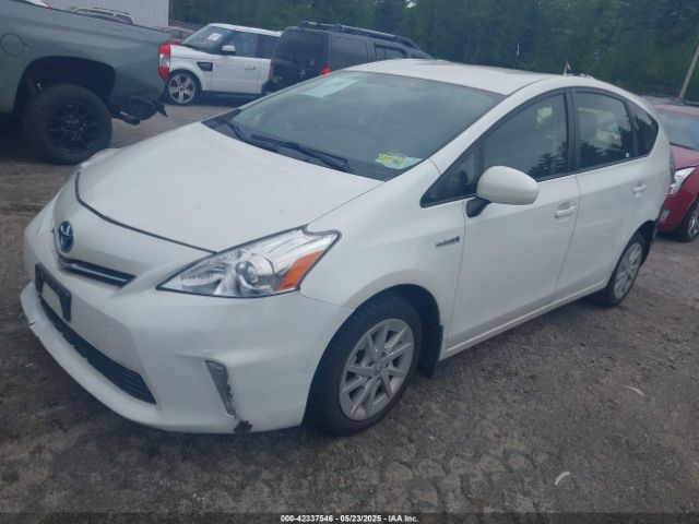 JTDZN3EU6EJ010412 Toyota Prius V Three