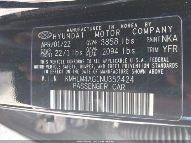 KMHLM4AG1NU352424 Hyundai ELANTRA SEL