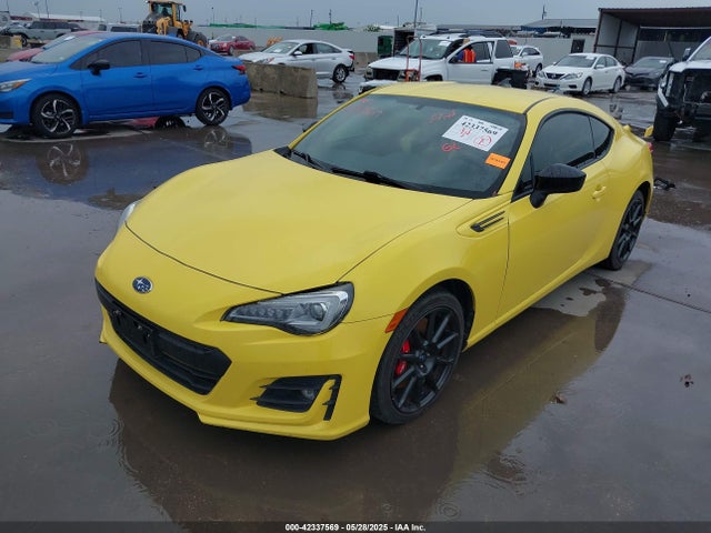 JF1ZCAC19H9601431 Subaru Brz Series. Yellow