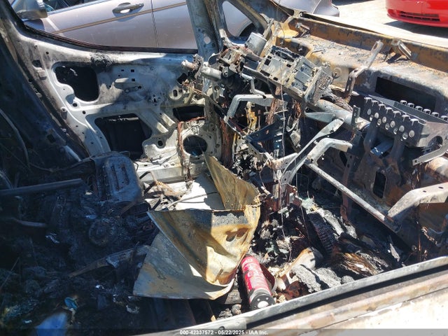 3N6CM0KN5HK722530 Nissan 2017