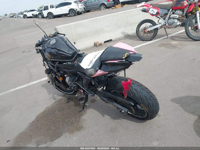 JYARM38E7RA013361 Yamaha Yzf690