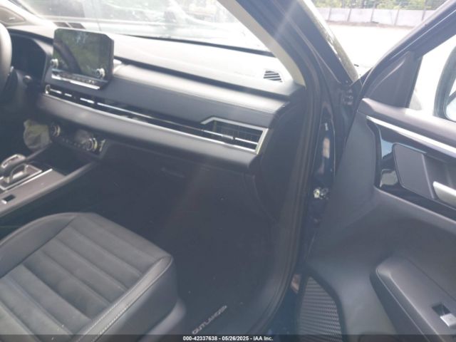 2024 MITSUBISHI OUTLANDER JA4J4VA84RZ070646 Photo 4
