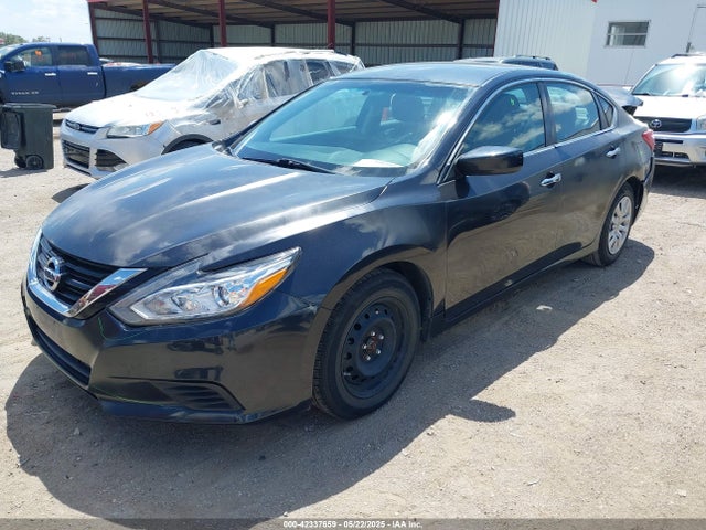 Nissan 2016 2016 1N4AL3AP9GC235276 Image 2