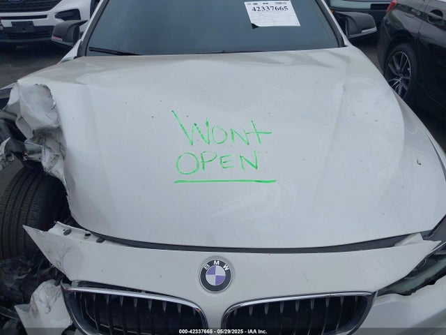 BMW 2018 2018 WBA4J1C58JBG79663 Image 10