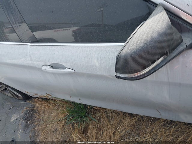 BMW 2018 2018 WBA4J1C58JBG79663 Image 13