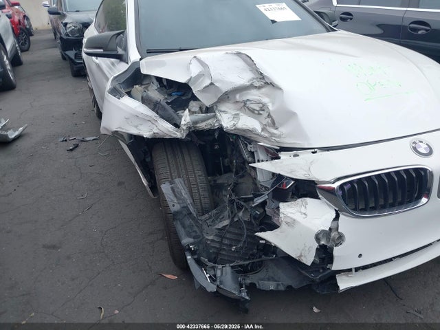 BMW 2018 2018 WBA4J1C58JBG79663 Image 20