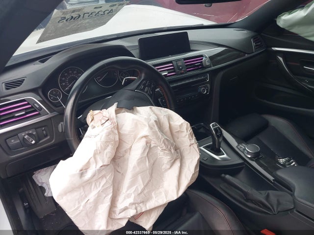 BMW 2018 2018 WBA4J1C58JBG79663 Image 5