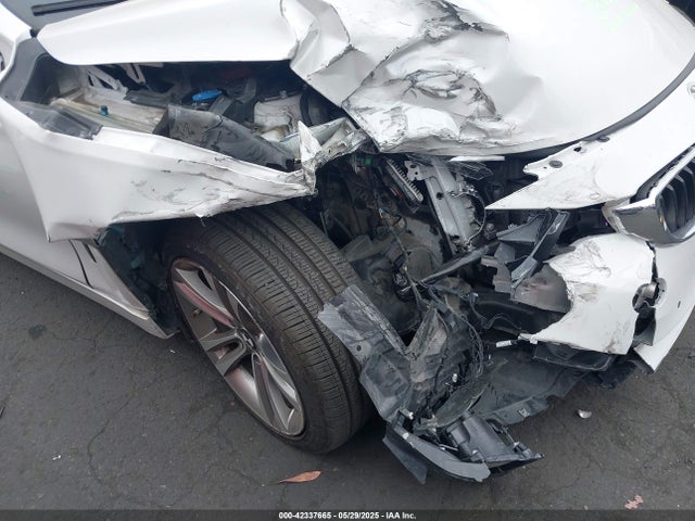 BMW 2018 2018 WBA4J1C58JBG79663 Image 6
