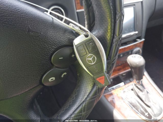 2007 MERCEDES-BENZ CLK 550 WDBTK72F47F223522 Photo 10