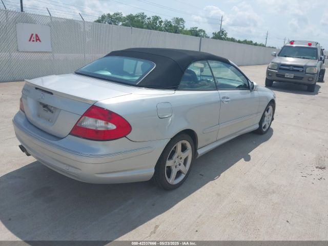 2007 MERCEDES-BENZ CLK 550 WDBTK72F47F223522 Photo 3