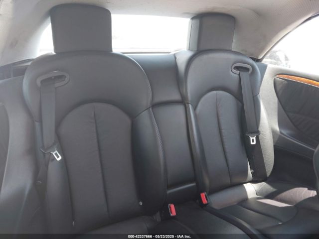 2007 MERCEDES-BENZ CLK 550 WDBTK72F47F223522 Photo 7