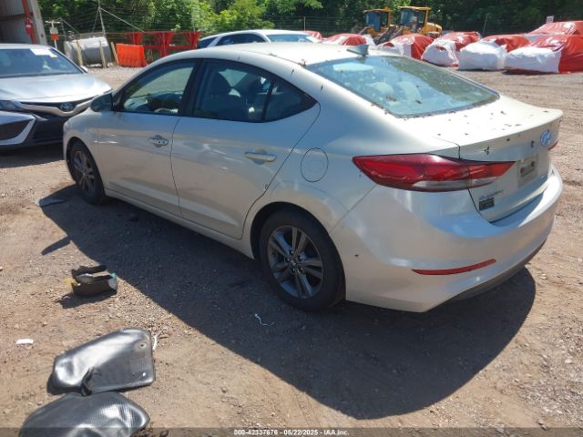 KMHD84LF5HU209560 Hyundai ELANTRA SE