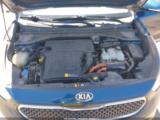 KNDCE3LC1H5043203 KIA Niro Touring