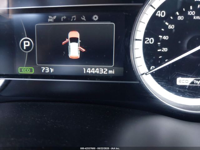KNDCE3LC1H5043203 KIA Niro Touring