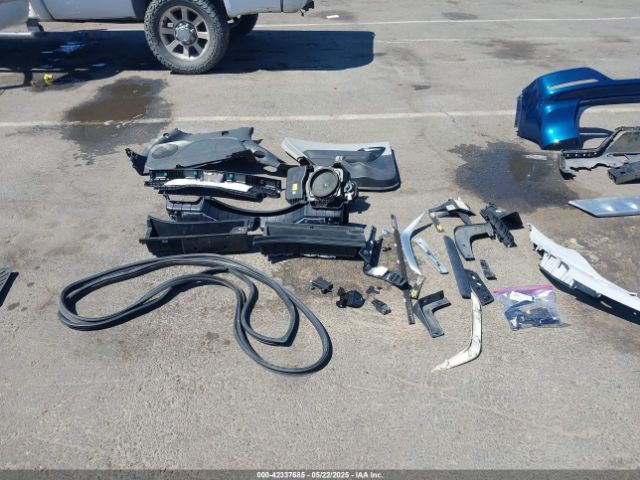 KNDCE3LC1H5043203 KIA Niro Touring