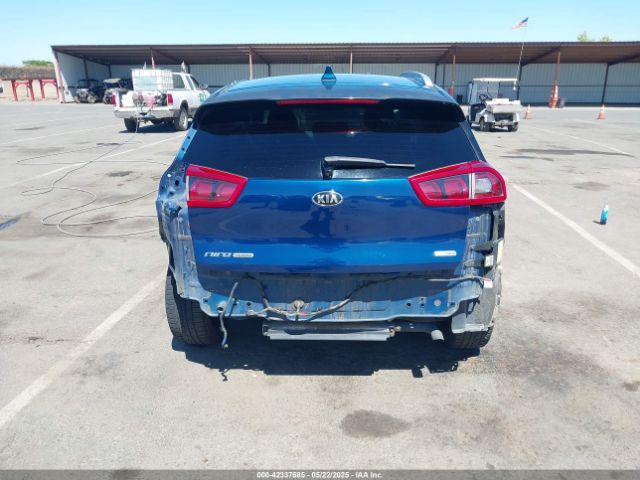 KNDCE3LC1H5043203 KIA Niro Touring