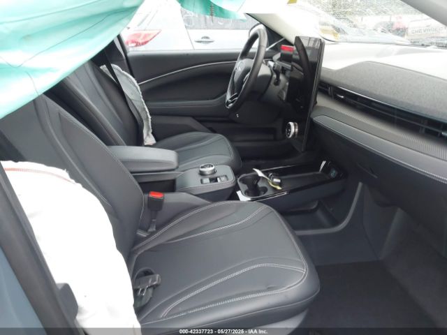 2024 FORD MUSTANG MACH-E 3FMTK3SU0RMA14804 Photo 4