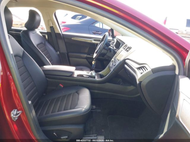 3FA6P0LU0HR313233 Ford 2.0l 4v atk hev