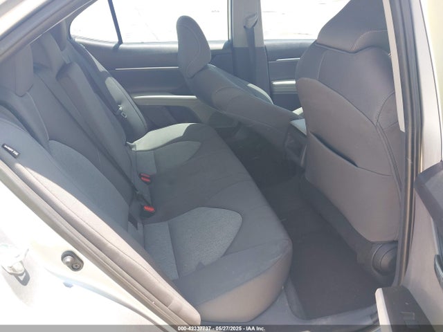 4T1C11AK0NU627812 Toyota CAMRY LE