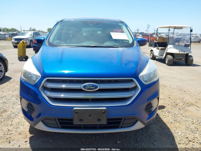 1FMCU9GD3HUE40373 Ford ESCAPE SE